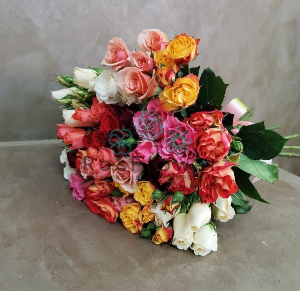 Букет цветов из: Розы в Нижней Александровке