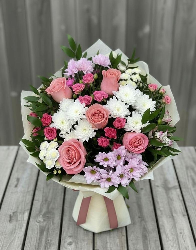 Букет цветов из: Альстромерии, Гвоздики, Розы и Хризантемы в Нижней Александровке