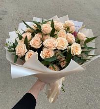 Букет Кремовые розы Латте в Нижней Александровке