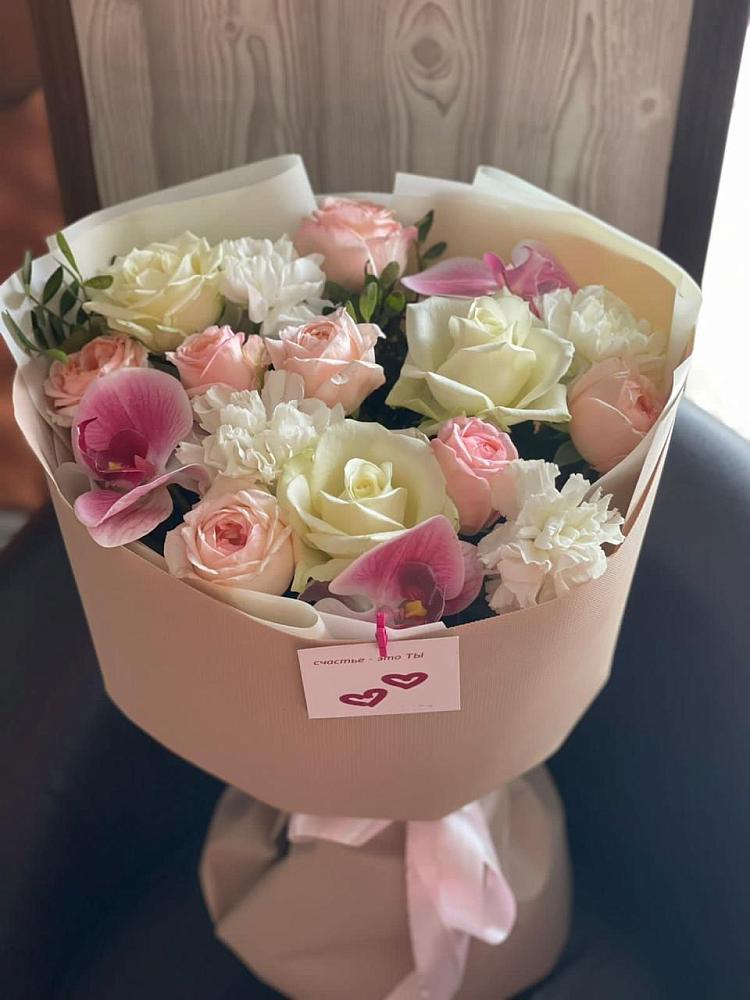 Букет цветов из: Орхидеи, Розы и Гвоздики в Нижней Александровке