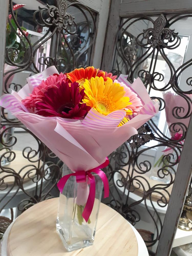 Букет цветов из: Герберы в Нижней Александровке