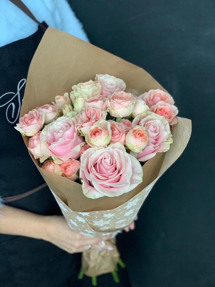 Букет цветов из: Хризантемы и Розы в Нижней Александровке