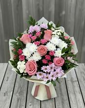 Букет цветов из:  Альстромерии, Гвоздики, Розы и Хризантемы в Нижней Александровке
