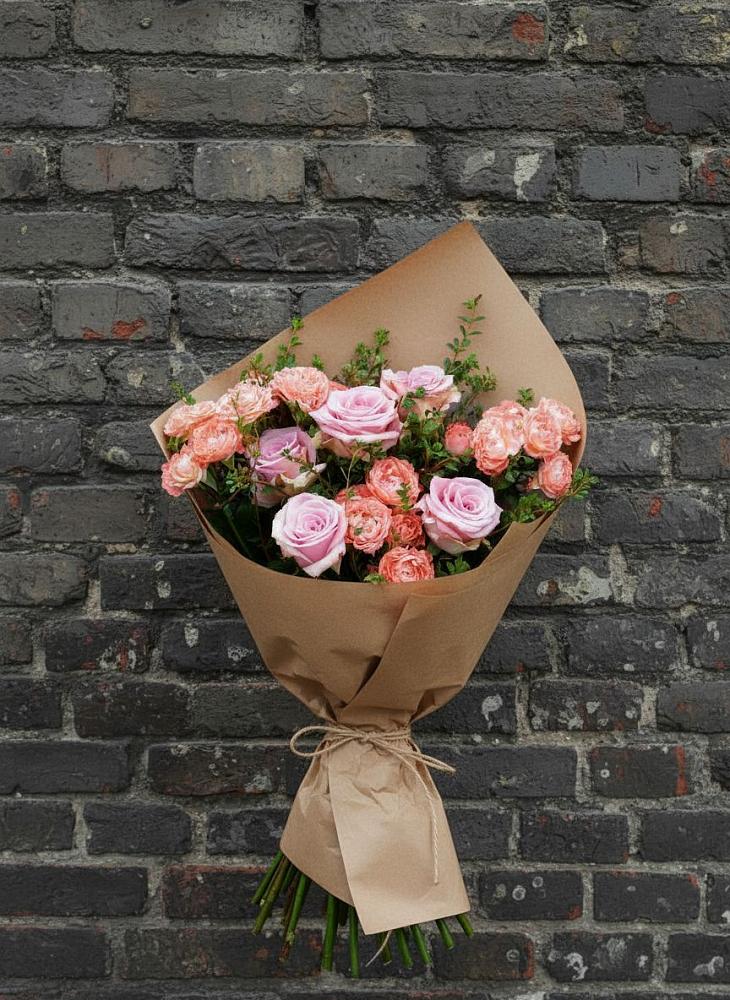 Букет цветов из: Розы в Нижней Александровке