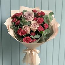 Букет цветов из:  Гвоздики и Розы в Нижней Александровке