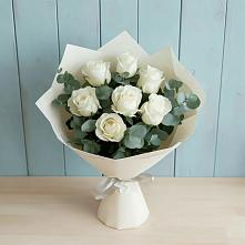 Букет Белые розы в Эвкалипте в Нижней Александровке