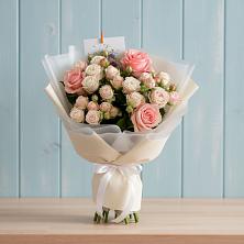 Букет цветов из:  Розы в Нижней Александровке
