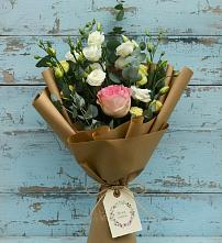 Букет цветов из:  Розы и Лизиантусы #REPLACE_PRED# Нижней Александровке